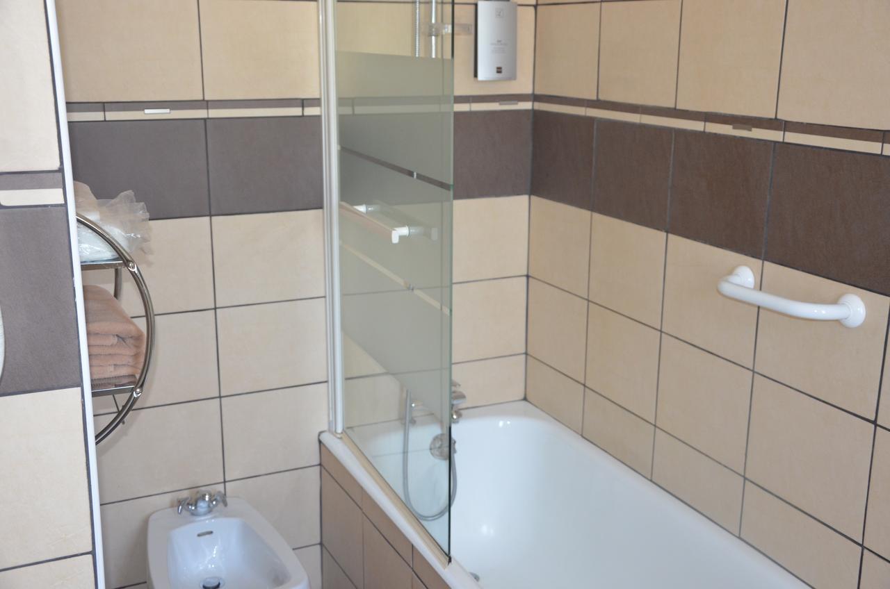 Hotel Le Week-End Plouider Εξωτερικό φωτογραφία