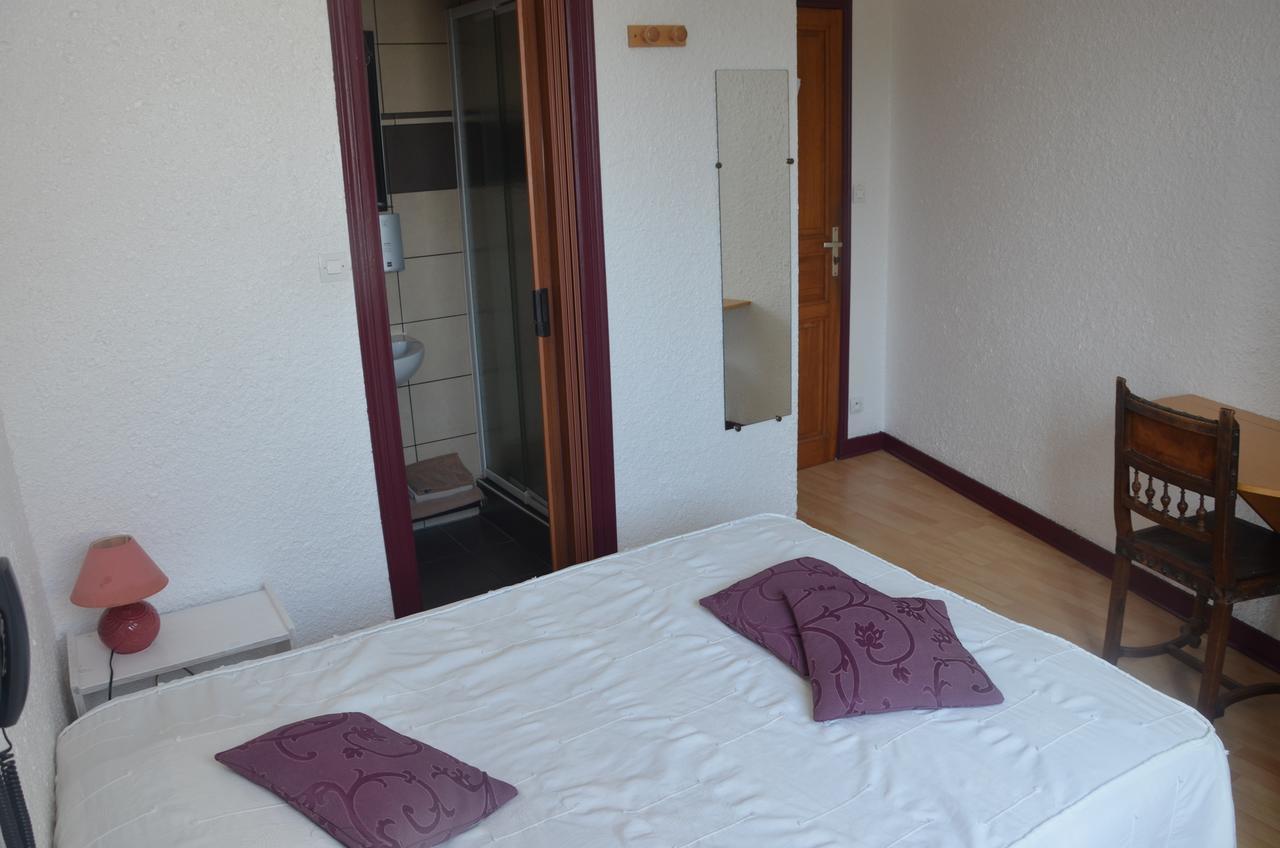 Hotel Le Week-End Plouider Εξωτερικό φωτογραφία